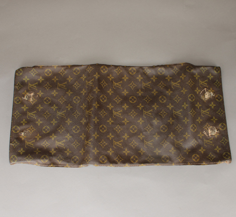 100円～ ルイヴィトン モノグラム 生地 大 1枚 約56.5cm×27cm ハギレ