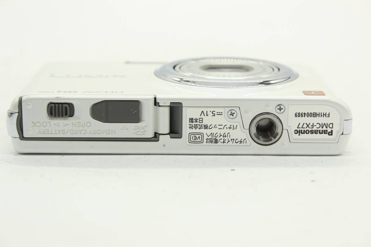 ☆良品☆ パナソニック Panasonic Lumix DMC-FX77 ホワイト Leica 24mm