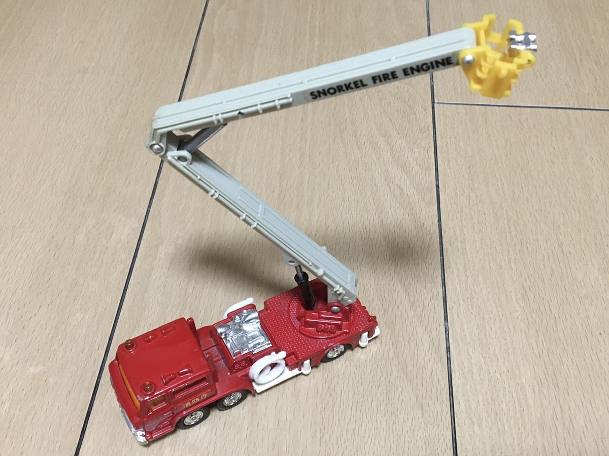 おもちゃ トミカダンディ No.37 日野スノーケル消防車