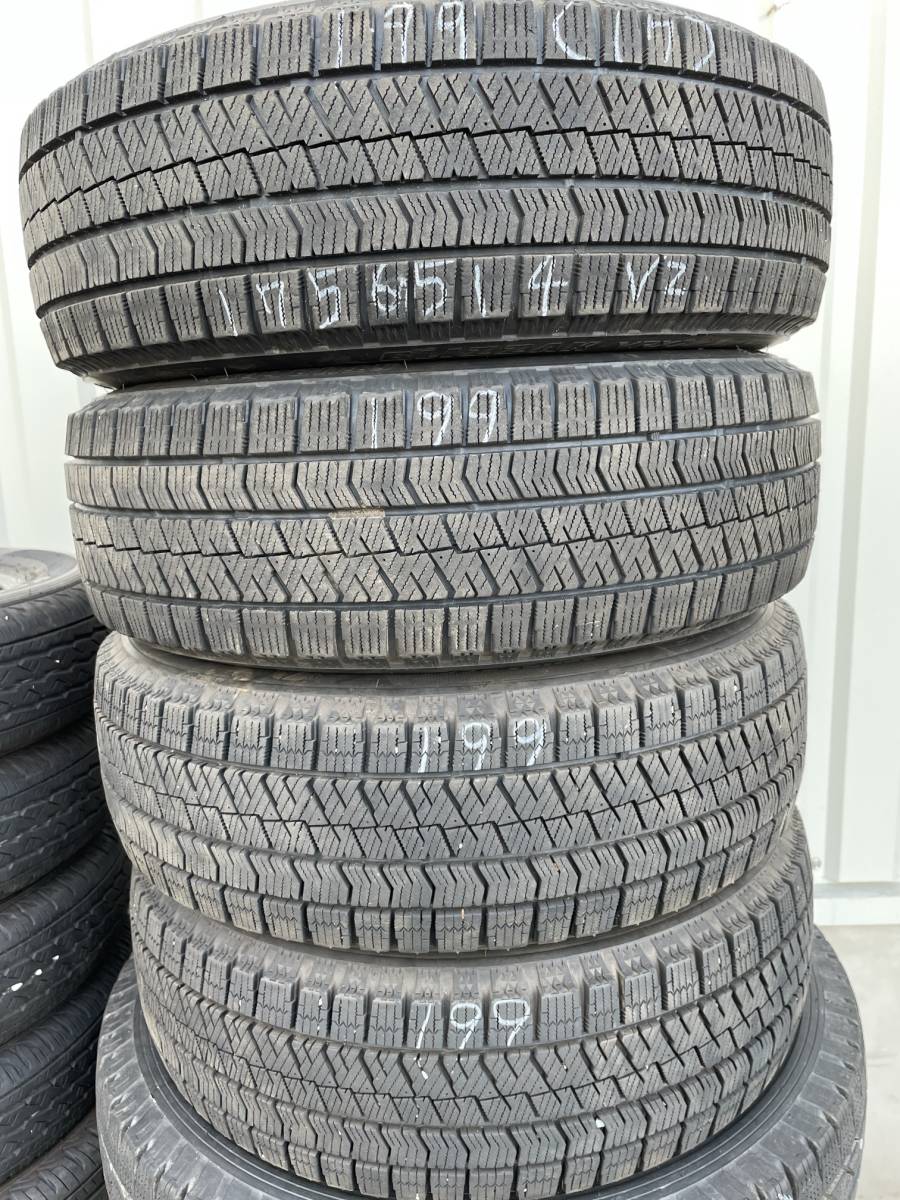 限定SALE，100%新品 バリ溝 タイヤ大放出セール VRX2 175/65R14 4本 ブリヂストンスタッドレス2017年製造品(中古品)｜売買されたオークション情報、yahooの商品情報をアーカイブ公開 - オークファン 14インチ