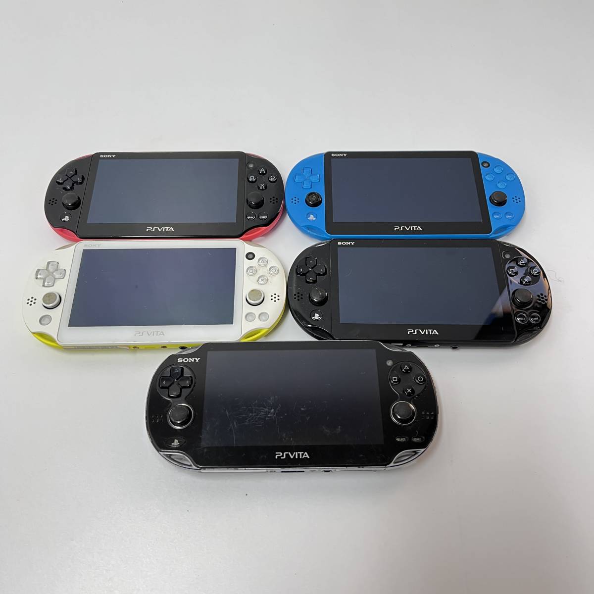 セール，人気 ZS SONY PlayStation Vita ソニープレイステーションヴィータ まとめて5点 MODEL PCH-1100 PCH-2000(PS Vita本体)｜売買されたオークション情報、yahooの商品情報をアーカイブ公開 - オークファン PS Vita本体