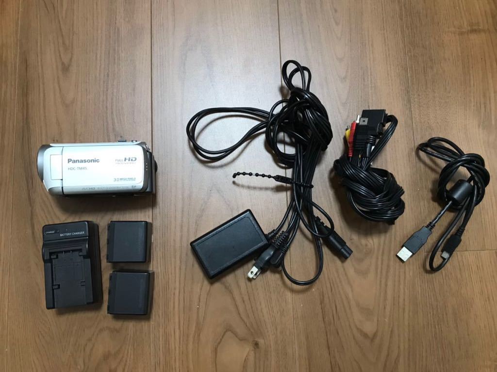Panasonic ビデオカメラ HDC-TM45 + 大容量バッテリー2個セット