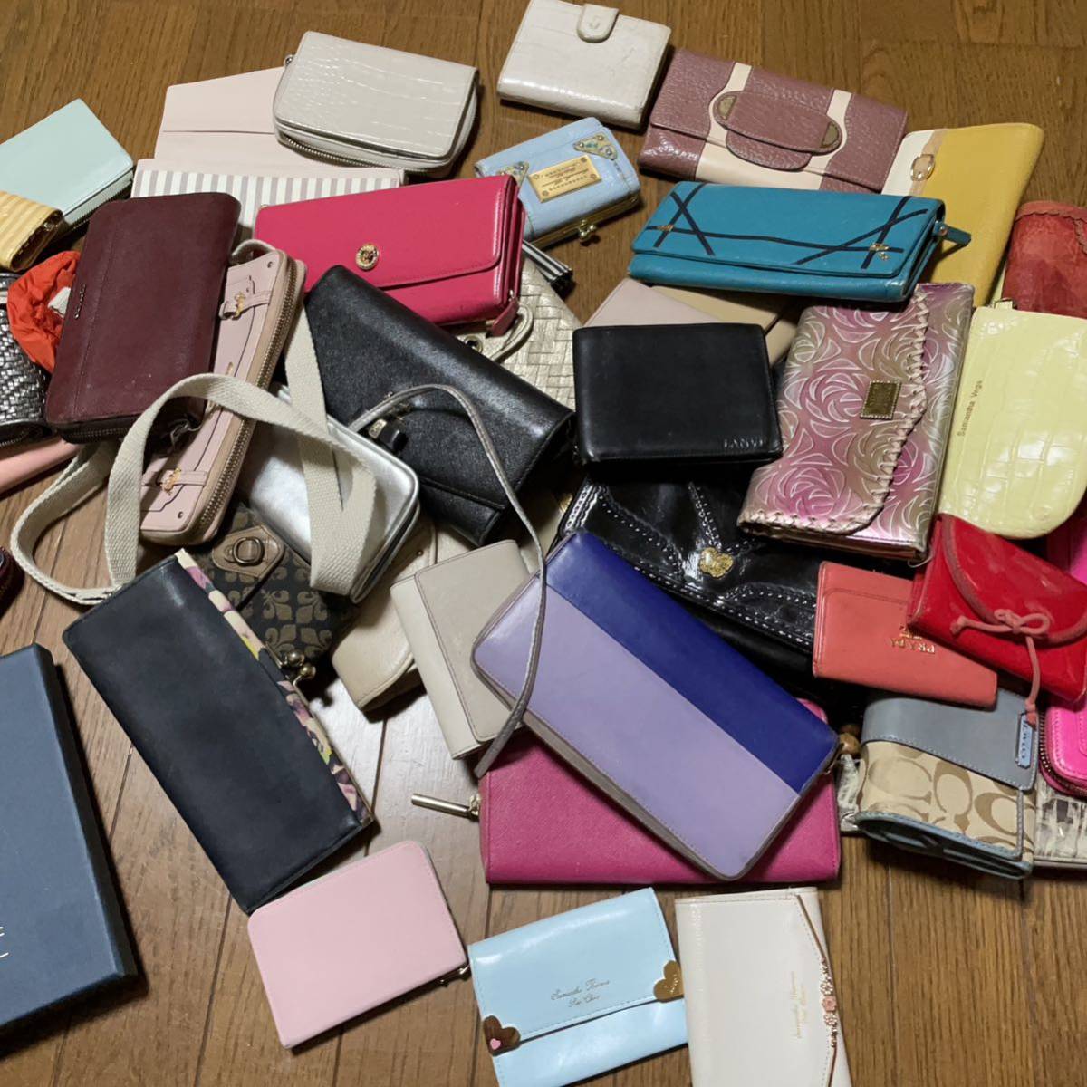 1000円〜 ym 大量ブランド財布などまとめ売 105点セット ノーブランド 