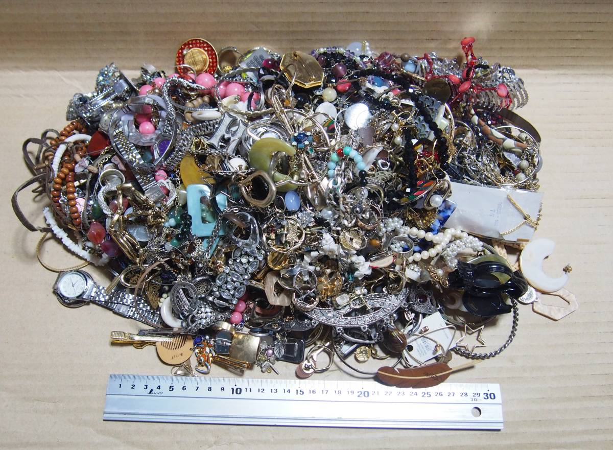 大量 ジャンク まとめ アクセサリー アクセサリーいろいろまとめて 