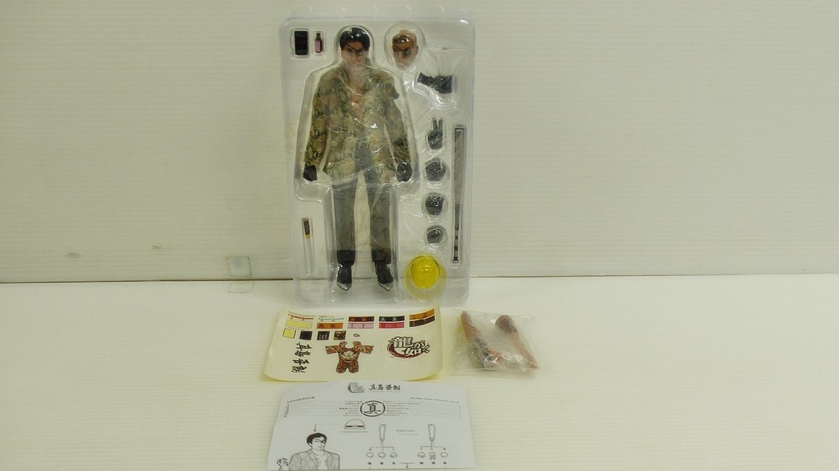 5A-412-034-1] ASMUS TOYS ULTIMATE 8 ACTION FIGURE 龍が如く 真島 