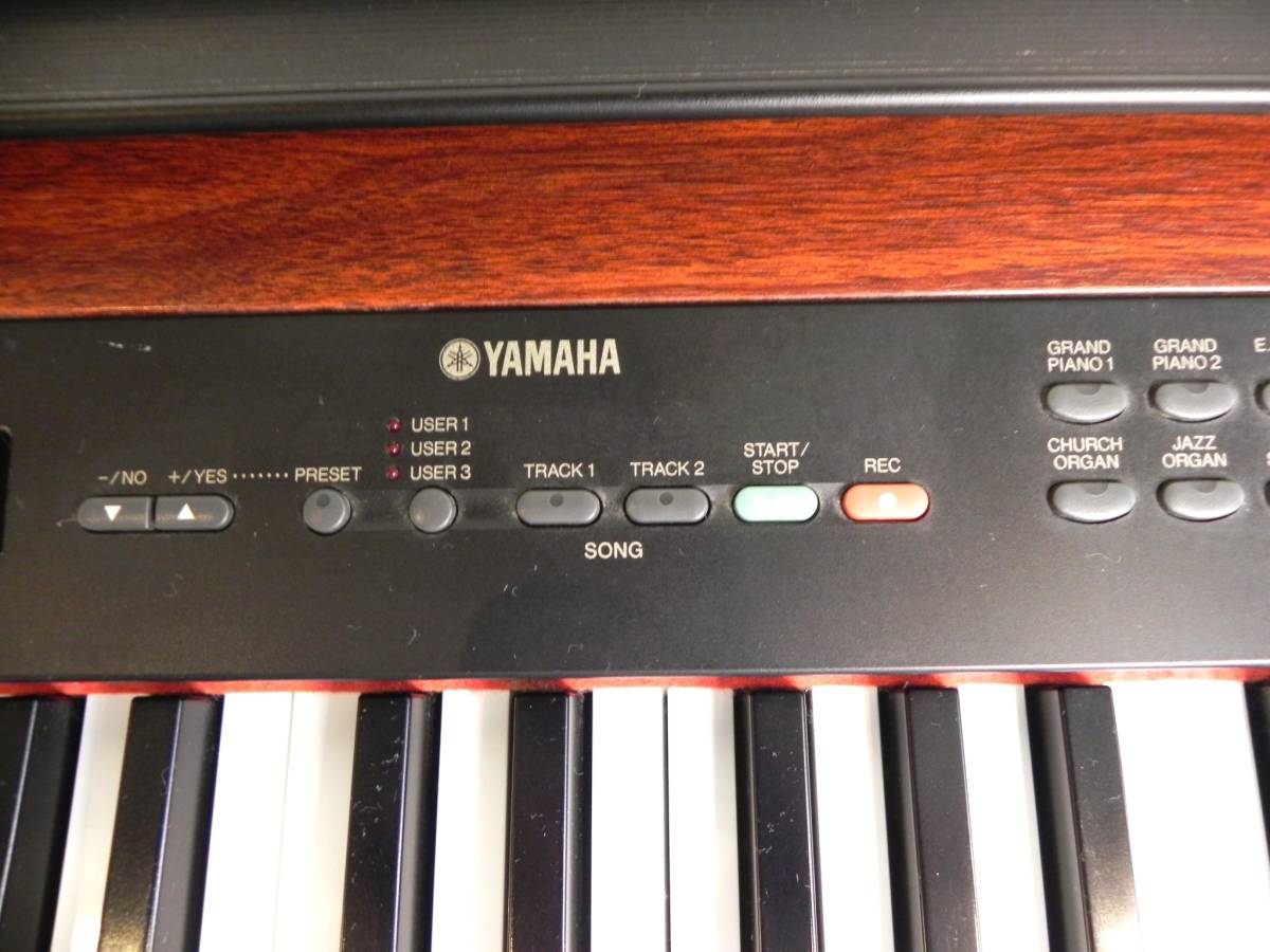 Q8199]YAMAHA/ヤマハ 電子ピアノ 88鍵盤 P-120 スタンド・ペダル・取説 