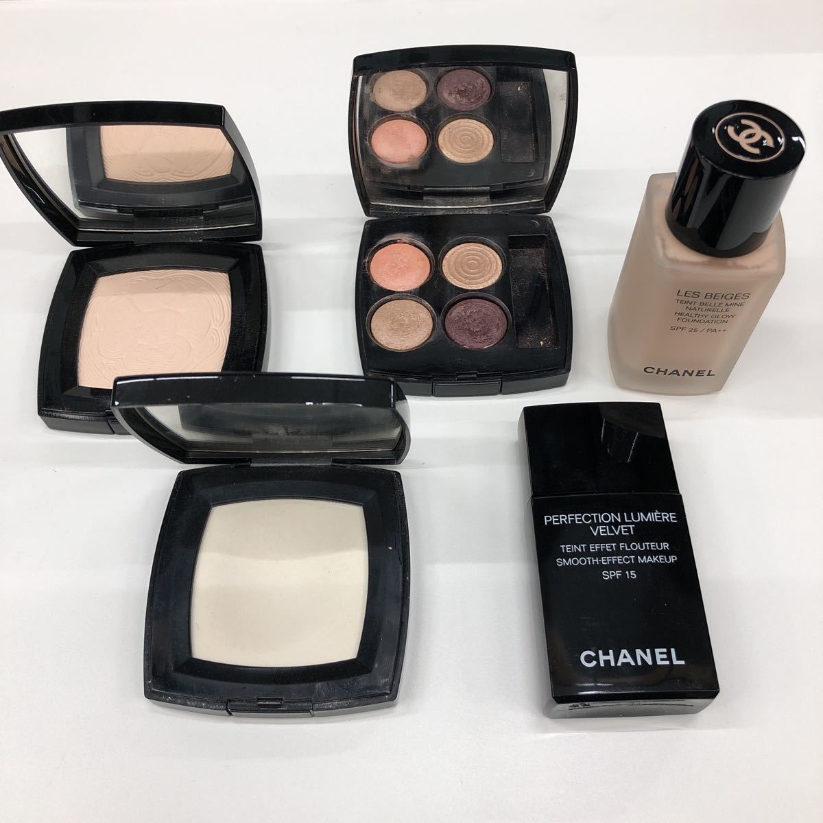 シャネル CHANEL プードゥル ルミエール フェイスパウダー ユニヴェル 