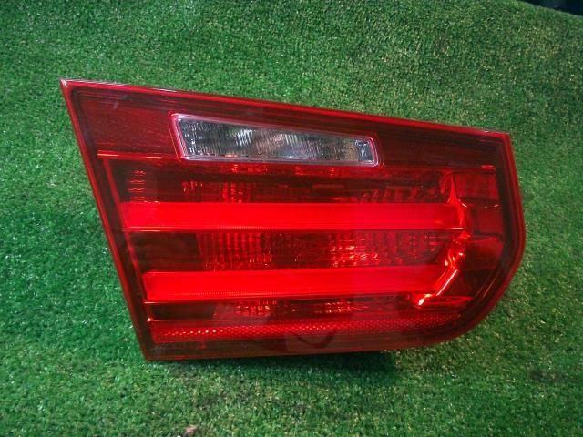 BMW 3シリーズ DAA-3F30 左フィニッシャーパネル 300 63217259915 yatsu
