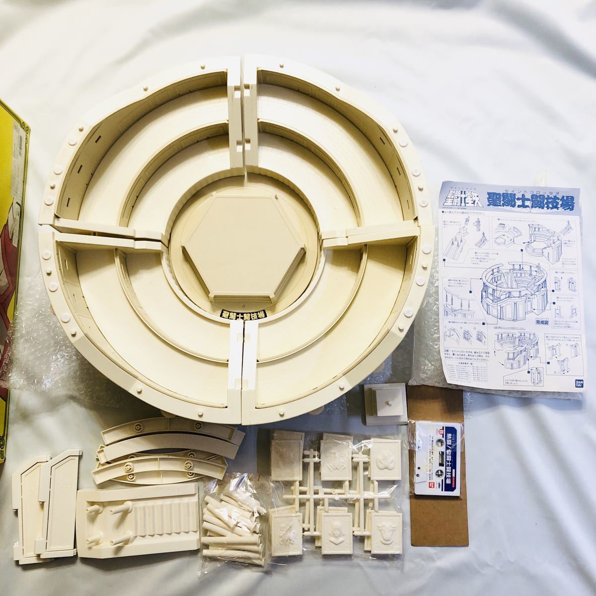 新品 聖闘士星矢 聖衣大系 聖闘士闘技場 セイントコロッセオ クロス 