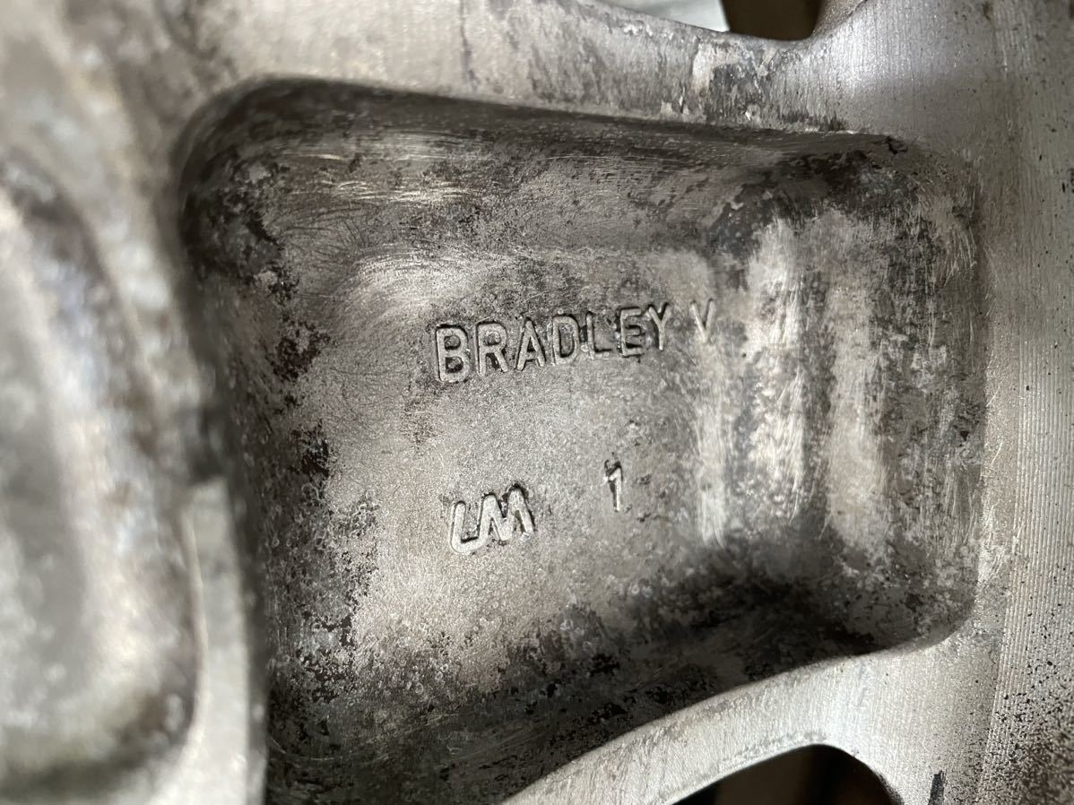 ブラッドレーV 16X7J 38 ハイエース200 ホイール 16インチ