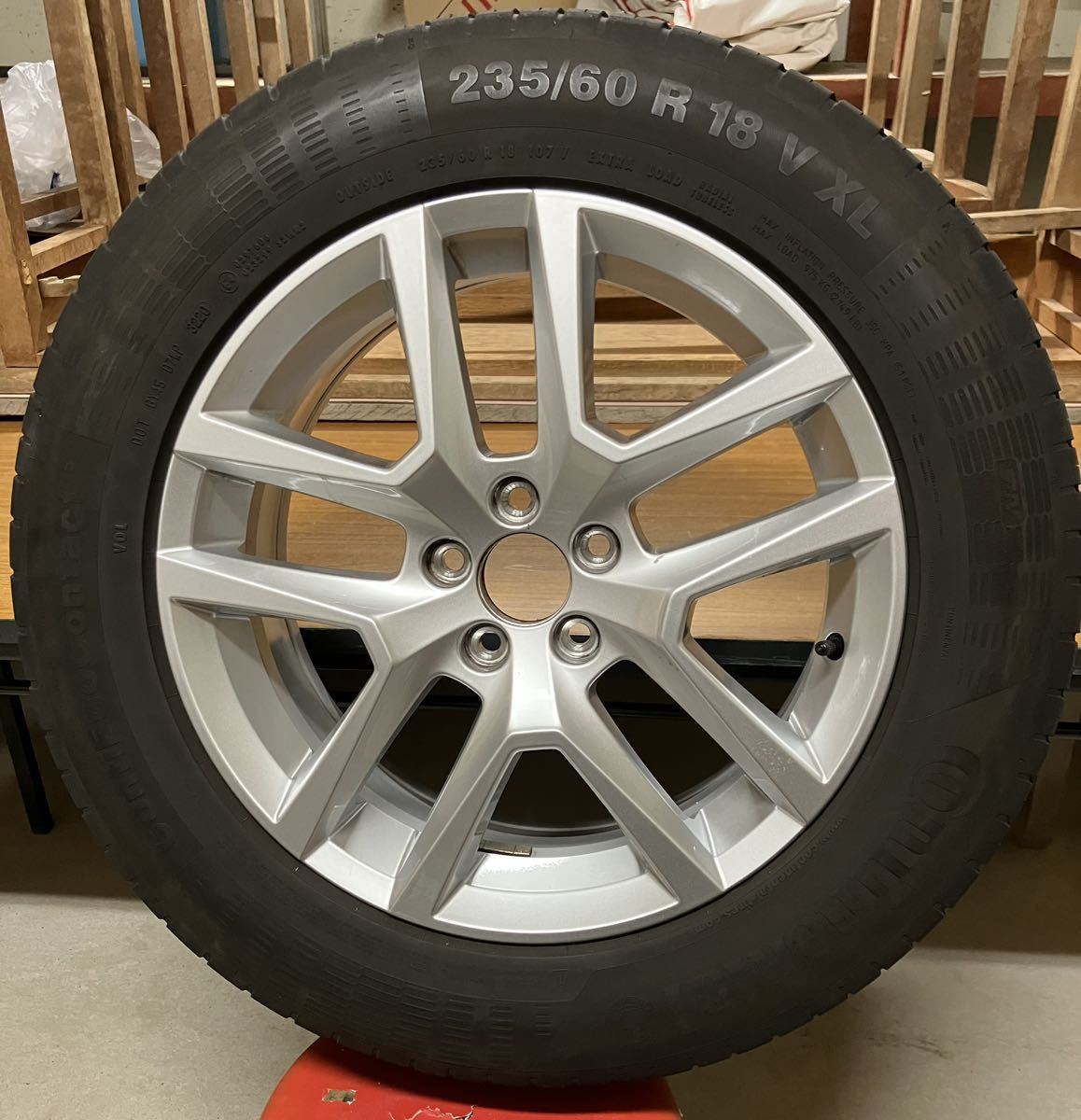 VOLVO ボルボ XC60純正 ホイールタイヤセット_4