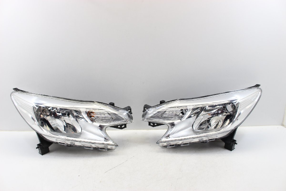 スズキ ワゴンR MH95S 中古左 テールランプユニット コンビネーション