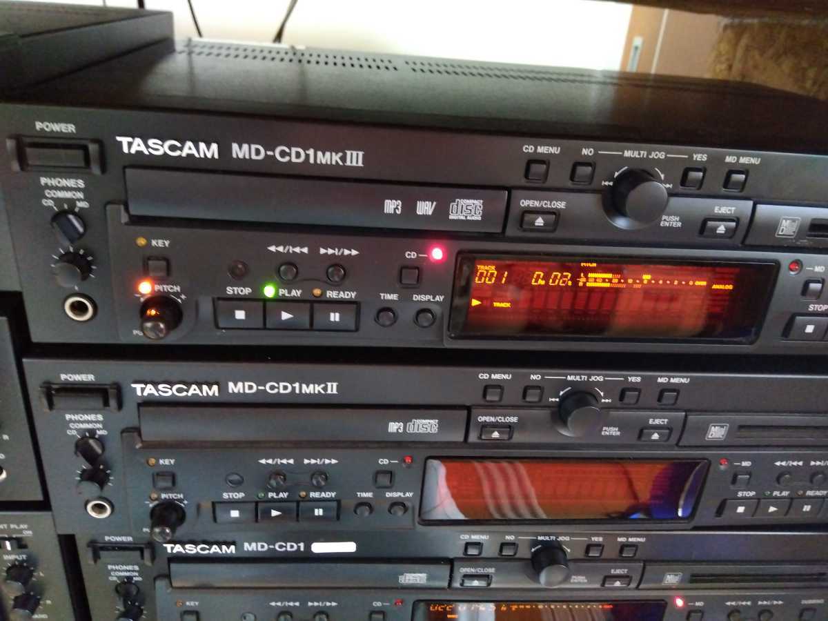 TASCAMの MD-CD1MK3 通電確認済み CDはOK MDは読み取りNG ジャンク品