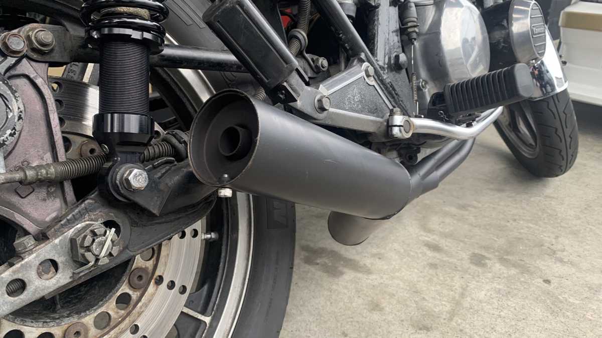 即納 カワサキ Z400FX Z400J Z500FX Z550FX ショート管 ブラック 
