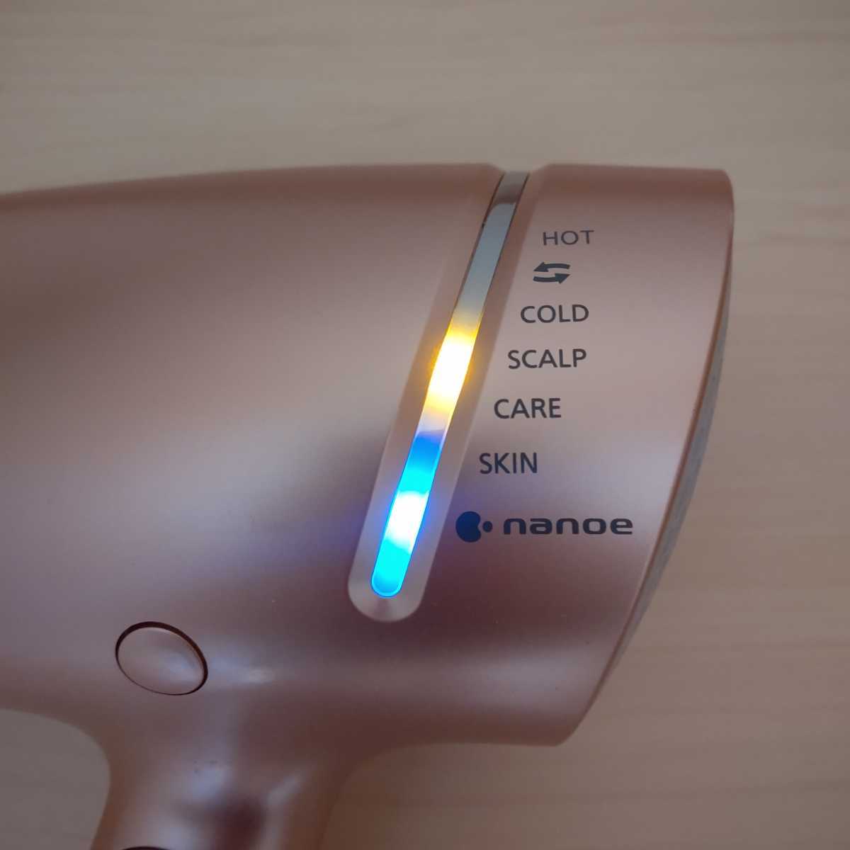 【驚きの破格値，高品質】 Panasonic パナソニック ヘアドライヤー ナノケア EH-CNA9A カッパーゴールド