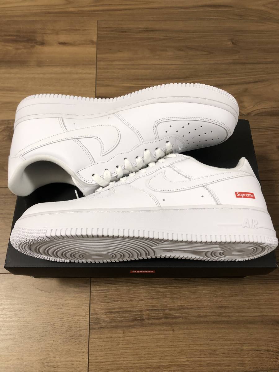 NIKE AIR FORCE 1 SUPREME ナイキ　エアフォース1 シュプリーム 