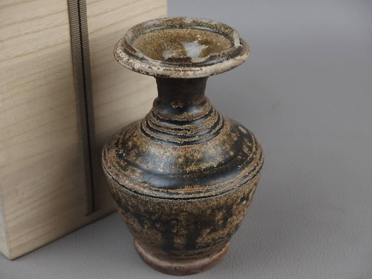 骨董・茶道具】☆古い クメール黒褐釉徳利 dr097ugb 酒器 花道 華道