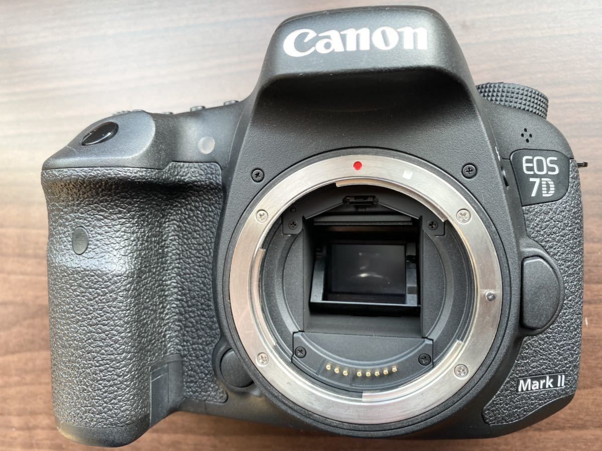 eos 7d mark ii 中古 Canon EOS 7D Mark II 中古品