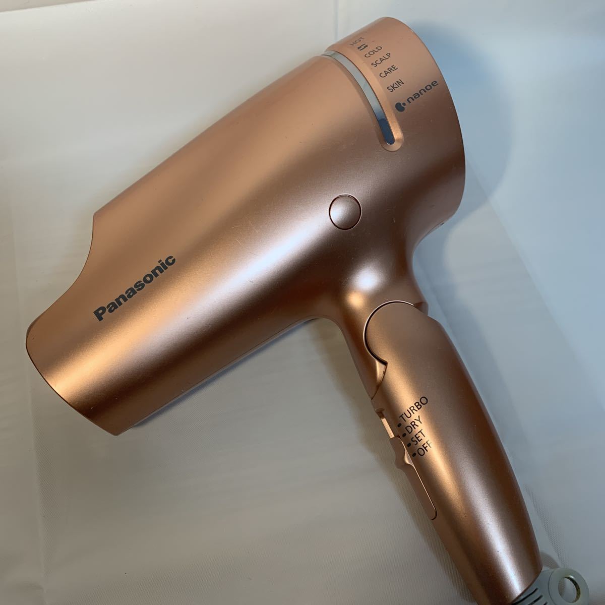 限定セール，豊富な Panasonic パナソニック ヘアドライヤー カッパーゴールド ナノケア EH-CNA9A 2018年製 ナノイー(パナソニック、ナショナル)｜売買されたオークション情報、yahooの商品情報をアーカイブ公開 - オ パナソニック、ナショナル