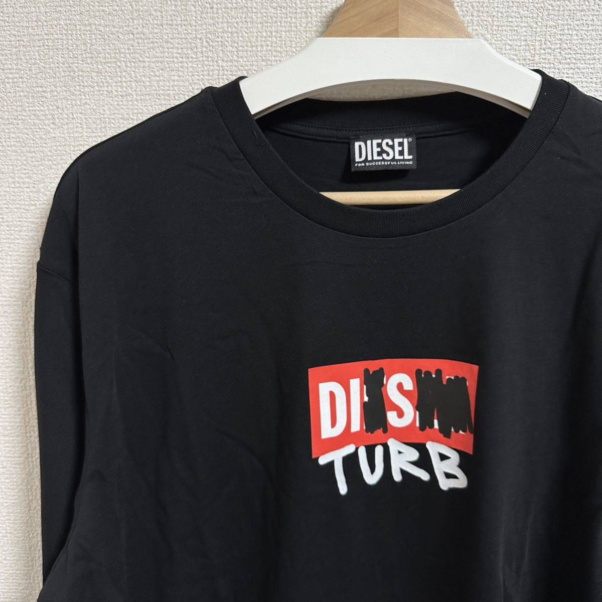 ディーゼル DIESEL 新品 タグ付き 未使用 Yahoo!オークション メンズ - 200円 □DIESEL ディ 定価35 メンズ□クラック加工プリント JUNIOR ☆定価35，200円 マーク)ランドセル