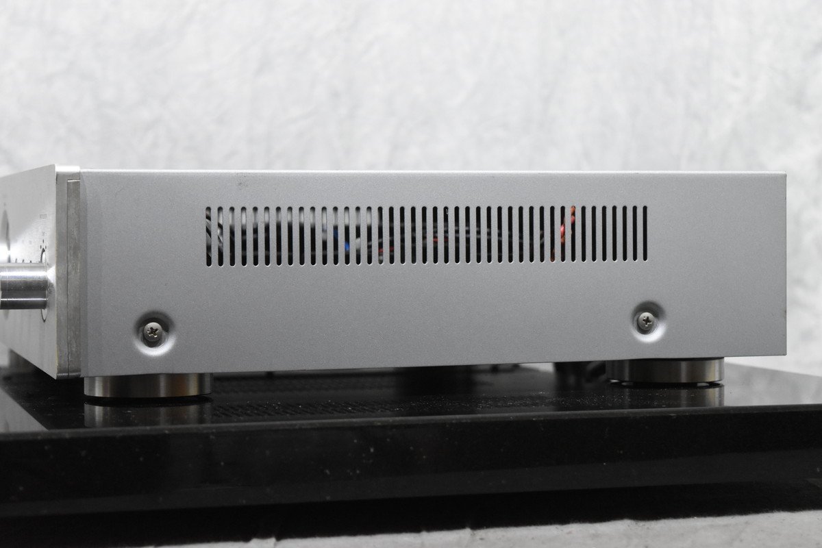 く*ん様 TEAC A-1D プリメインアンプ シルバー TEAC A-1D プリメインアンプ ティアック シルバー | ティアック(TEAC