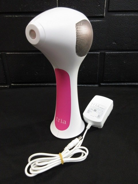 y5783 動作品 tria パーソナルレーザー脱毛器4X LHR4.0 トリア　ピンク　美容　スキンケア　美容機器　除毛
