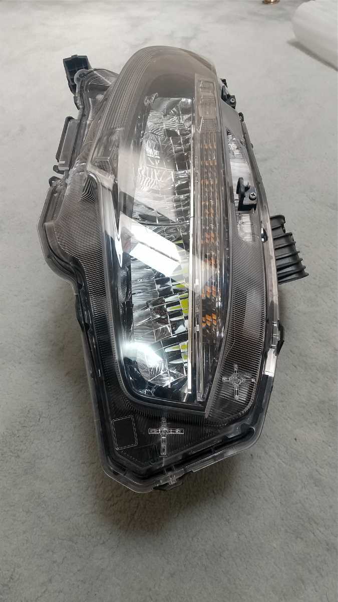 シビック FK7 FK8 LED 右 ヘッド ライト 刻印：J1 KOITO 100-18661