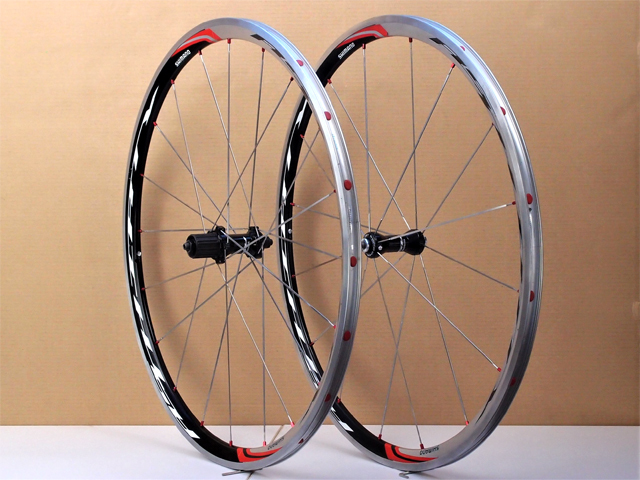 SHIMANO RS30 700c 622x15c シマノ 完組ホイール前後セット SHIMANO RS30 700c 622x15c シマノ 完組ホイール前後セット