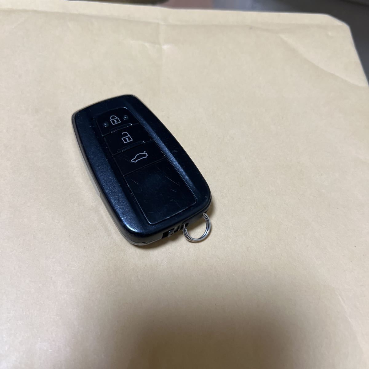 【数量限定，高品質】 トヨタ カムリハイブリッド スマートキー 基盤番号231451－0351 AXVH70 3(トヨタ用)｜売買されたオークション情報、yahooの商品情報をアーカイブ公開 - オークファン トヨタ用