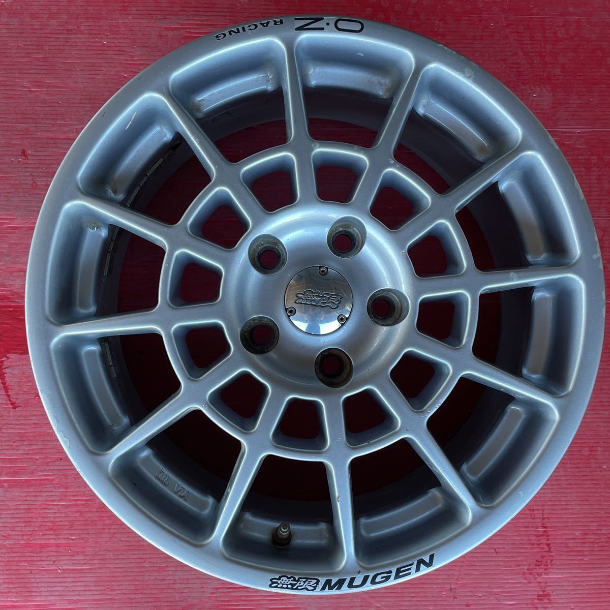 希少 MUGEN 無限 OZ Racing 17×7J+53 PCD114.3-5穴 ハブ径約65mm MADE 