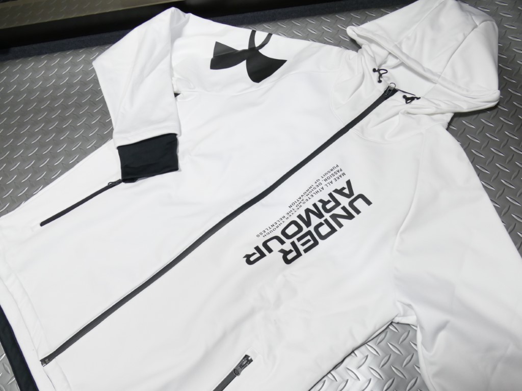 IUA70★秋冬★UNDER ARMOUR★アンダーアーマー★トレーニングジャージUAウインター二ット3レイヤージャケット★XXL/WT