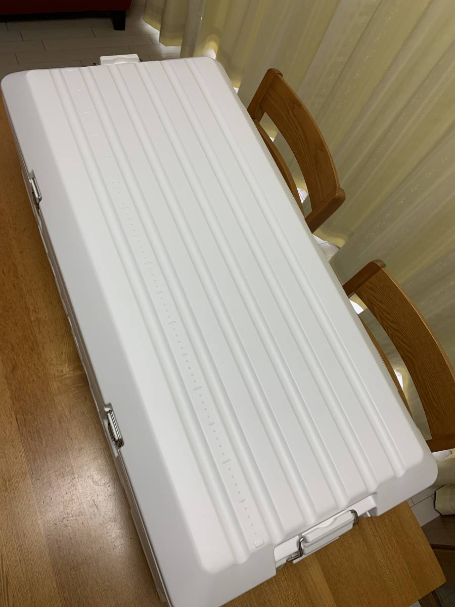 美品☆ダイワ ビッグトランク2 SU 8000（80リットル）ホワイト