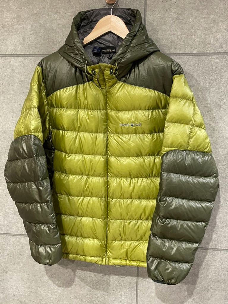 冬本番！ 軽量！ モンベル mont-bell 1101384 ダウン ガイドパーカ ダウンジャケット メンズ グリーン系 Mサイズ アウトドア 新規×