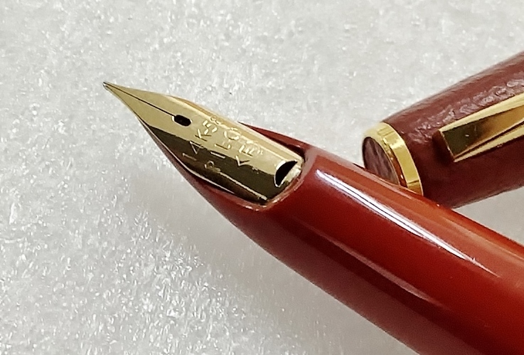 1円～ 未使用 パイロット 革張り 筆記具セット 万年筆 ボールペン