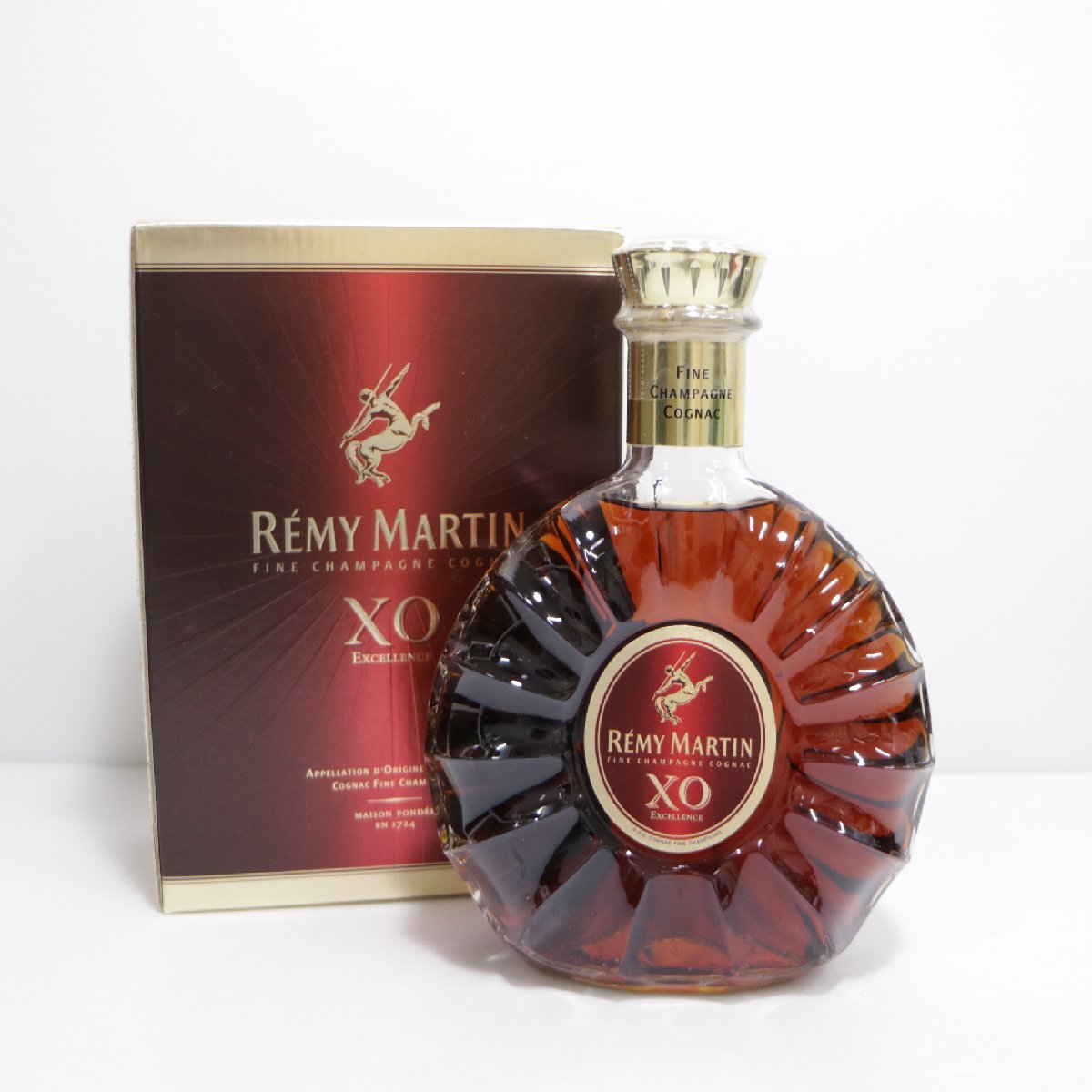 Martin XO Cognac and Bottles Edition L25274HE4S REMY MARTIN XO