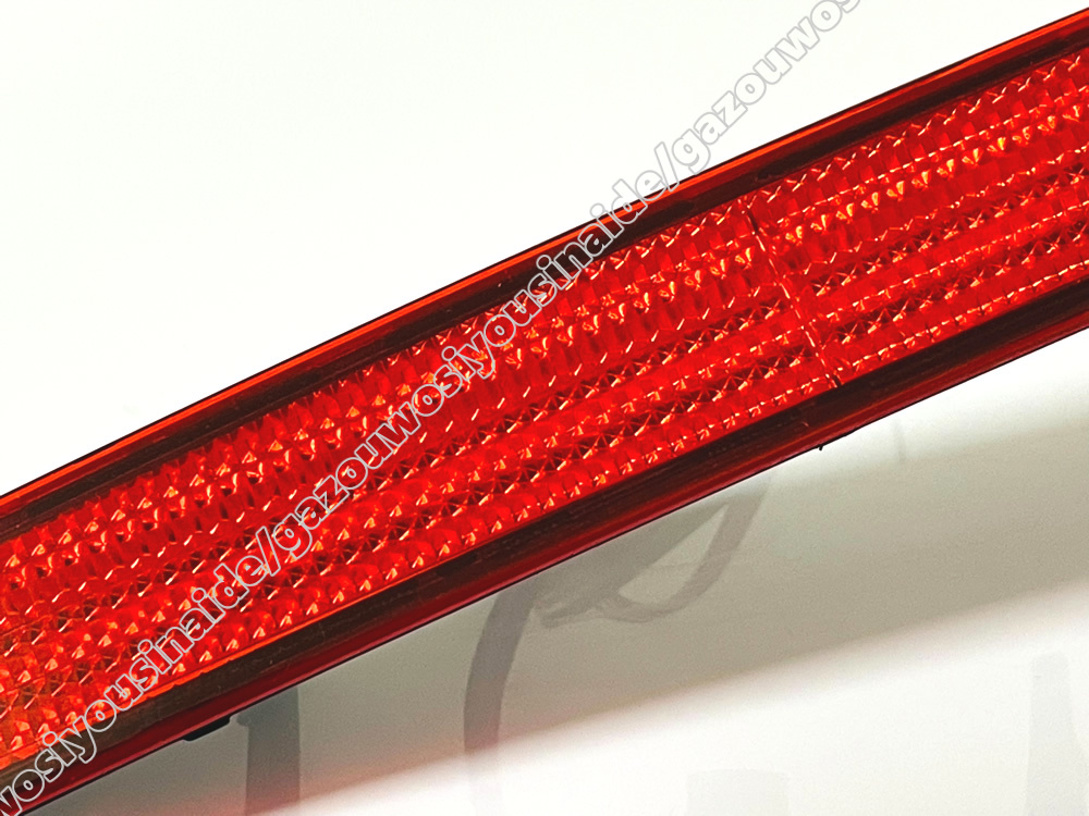 送料込 トヨタ ① LED リフレクター リア バンパー ライト 反射機能付 レッドレンズ ヴォクシー エスクァイア ノア 80系 80 前期 後期 LED リフレクター トヨタ 流れるウインカー 流れるウィンカー機能付き ダイレクトショッピング
