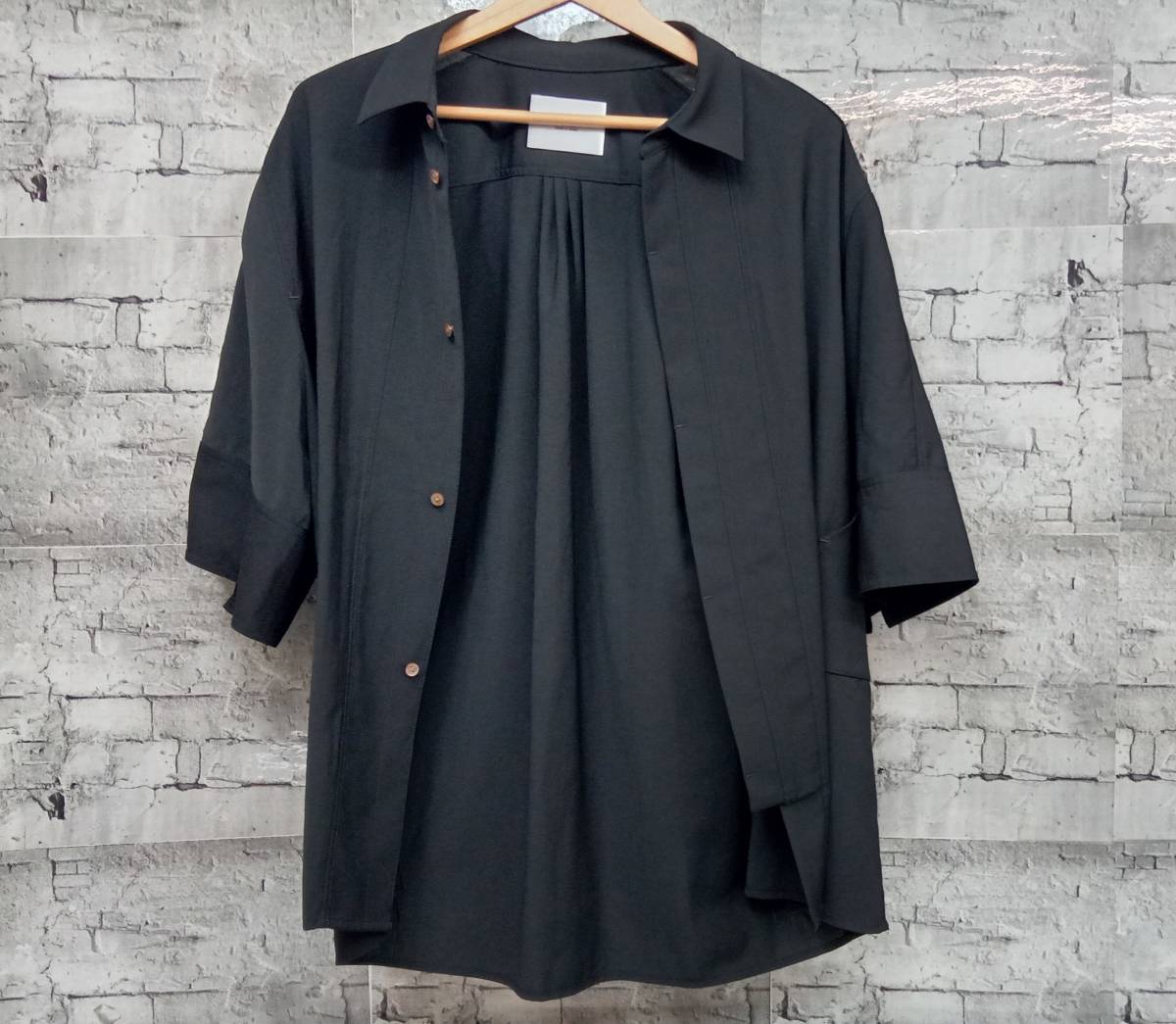 HATRA(ハトラ)Tri Front Shirt OY - DARK