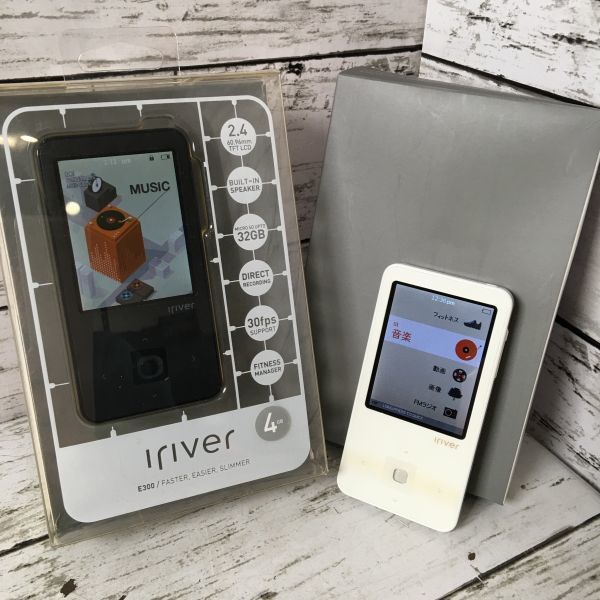 L5A iriver MP3プレーヤー E300 2台 セット 動作確認済み【商品説明必読】 アイリバー オーディオ 音楽 ポータブルプレーヤー 1円スタート