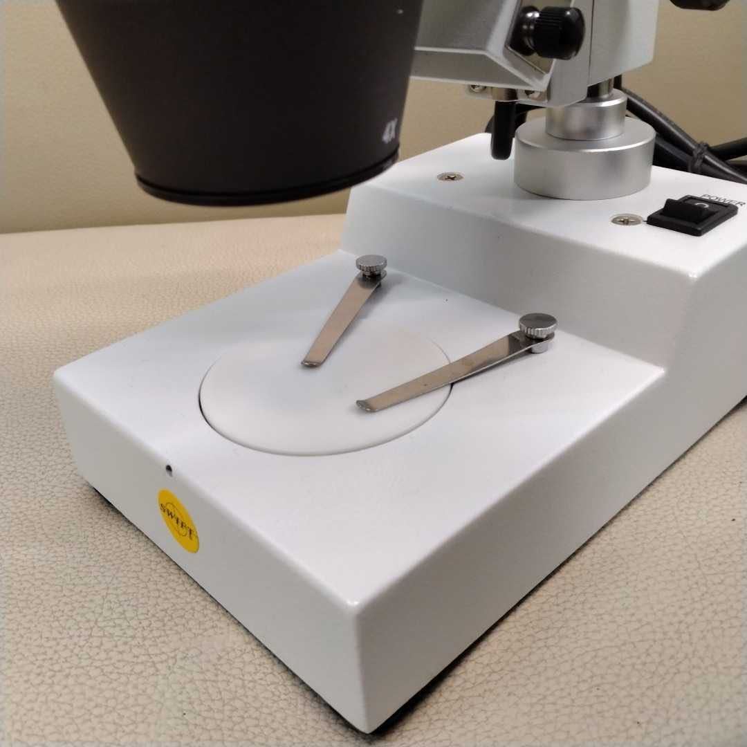 美品】SWIFT 双眼実体顕微鏡 立体顕微鏡 広視野接眼 レンズ 研究用 