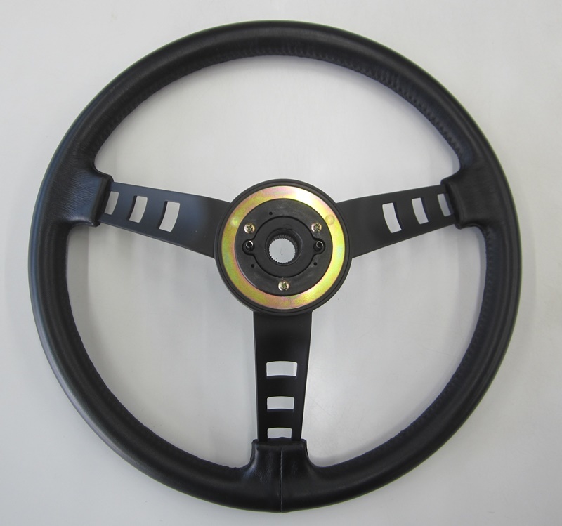 ダットサンコンペレプリカステアリングホーンボタン付き ダットサン