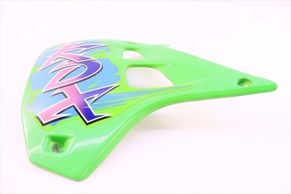 お買い得，品質保証 KDX125SR[48左側 シュラウド カウル]｝B