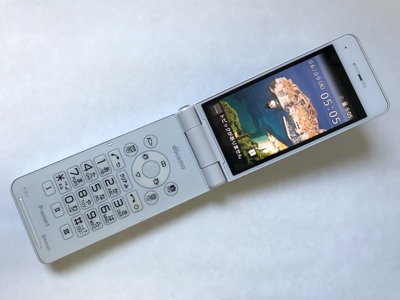 A1-25◇docomo P-01J ホワイト P-smart 4Gガラホ ケータイ 送料無料