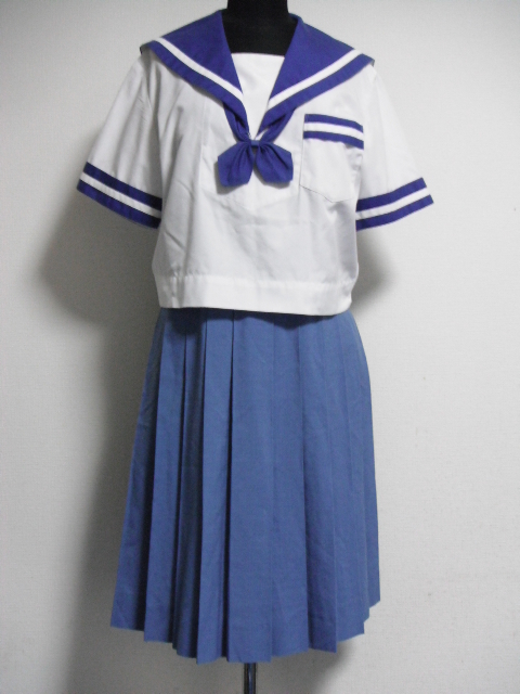 ▼ コスプレ衣装 E542 ▼ 特大 size ▼ 熊本　北部中 ▼ 指定リボン付き ブルー襟 セーラー 制服 夏