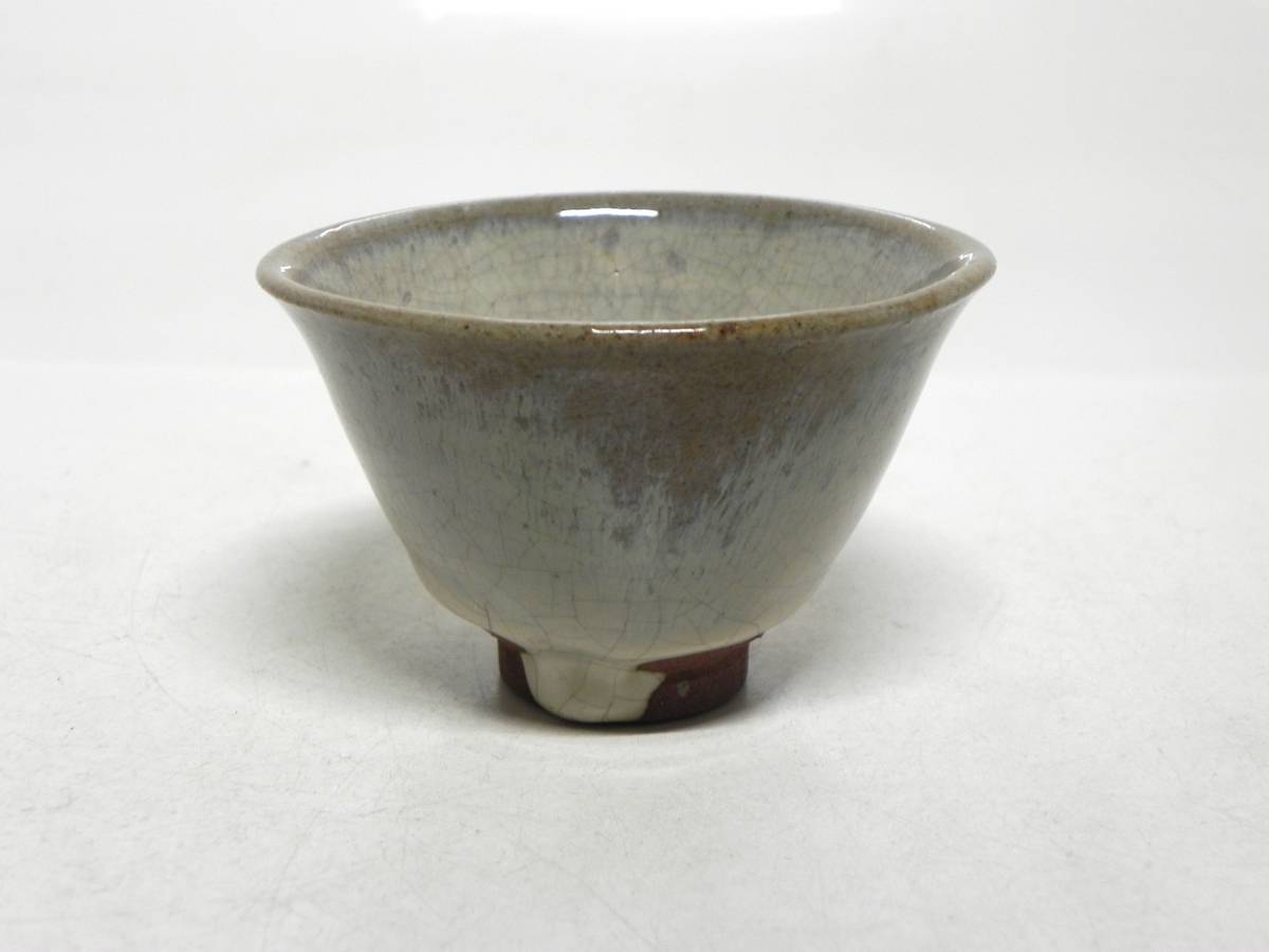 銀閣】中国美術 青釉 瓶 壷 高13.5cm 旧家蔵出(AZ569) | 中国の陶芸展