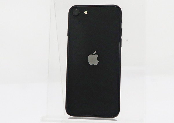 ◇美品【docomo/Apple】iPhone SE 第2世代 128GB SIMロック解除済み MHGT3J/A スマートフォン ブラック