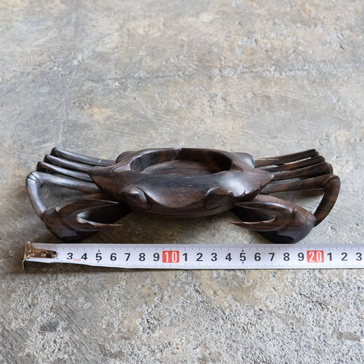 木彫のカニ 蟹 灰皿？ 木皿 小物入れ 民芸品 木彫り 木製彫刻 飾り 