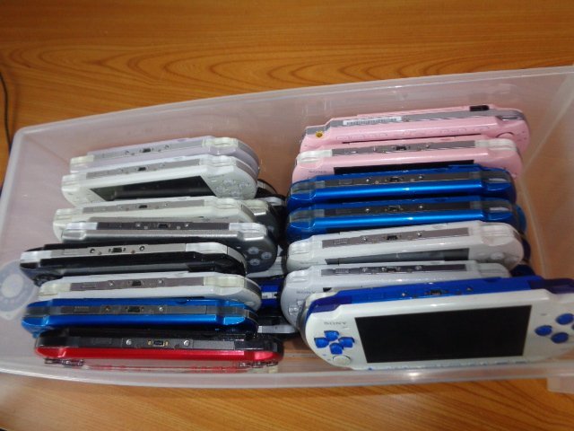 本体 PSP SONY 30台まとめてセット　送料無料　ジャンク　PSP　1000　2000　3000　PSvita　PCH-1000　PCH-2000　ソニー　Sony