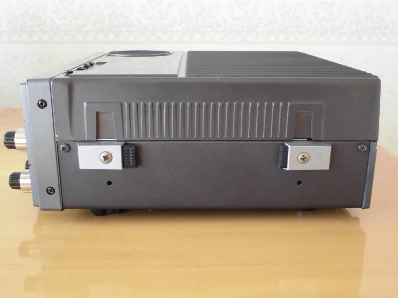 YAESU FT757SX 100W HFトランシーバー YAESU FT757SX 100W HFトランシーバー YAESU FT757SX 100W HF