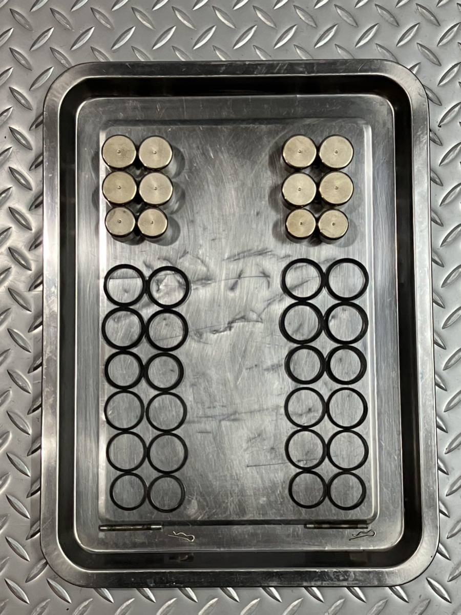 ZRX1100 GPZ900R TOKICO 6ポットキャリパー左右　２セット TOKICO 6ポット キャリパー ZX-9R ZRX1100 ZRX1200R/S GPZ900R