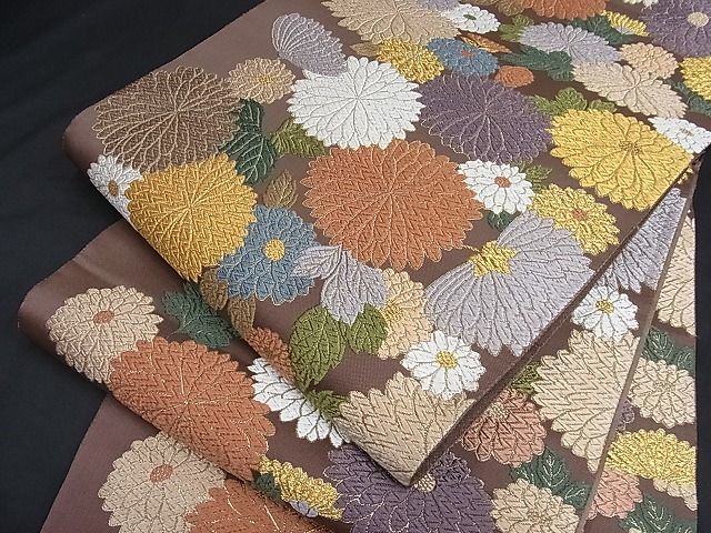 着物屋こころ□六通柄袋帯 唐織 飛鶴花丸文 金糸 正絹 逸品 A-ta1395